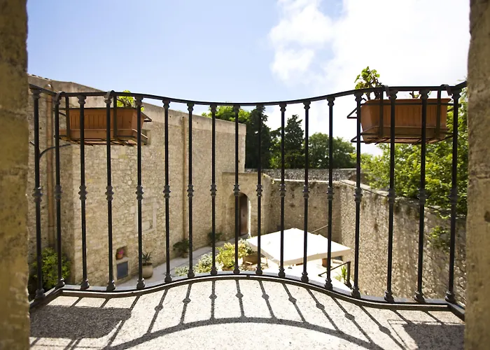Hotel Il Carmine Dimora Storica 3*
