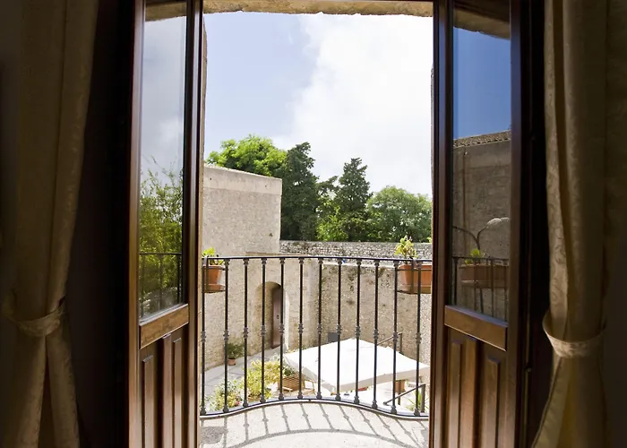 Il Carmine Dimora Storica 호텔 3*