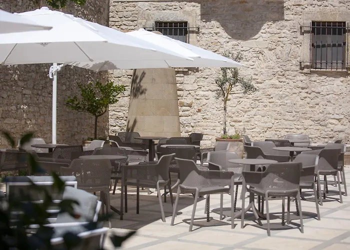 호텔 Il Carmine Dimora Storica 3*